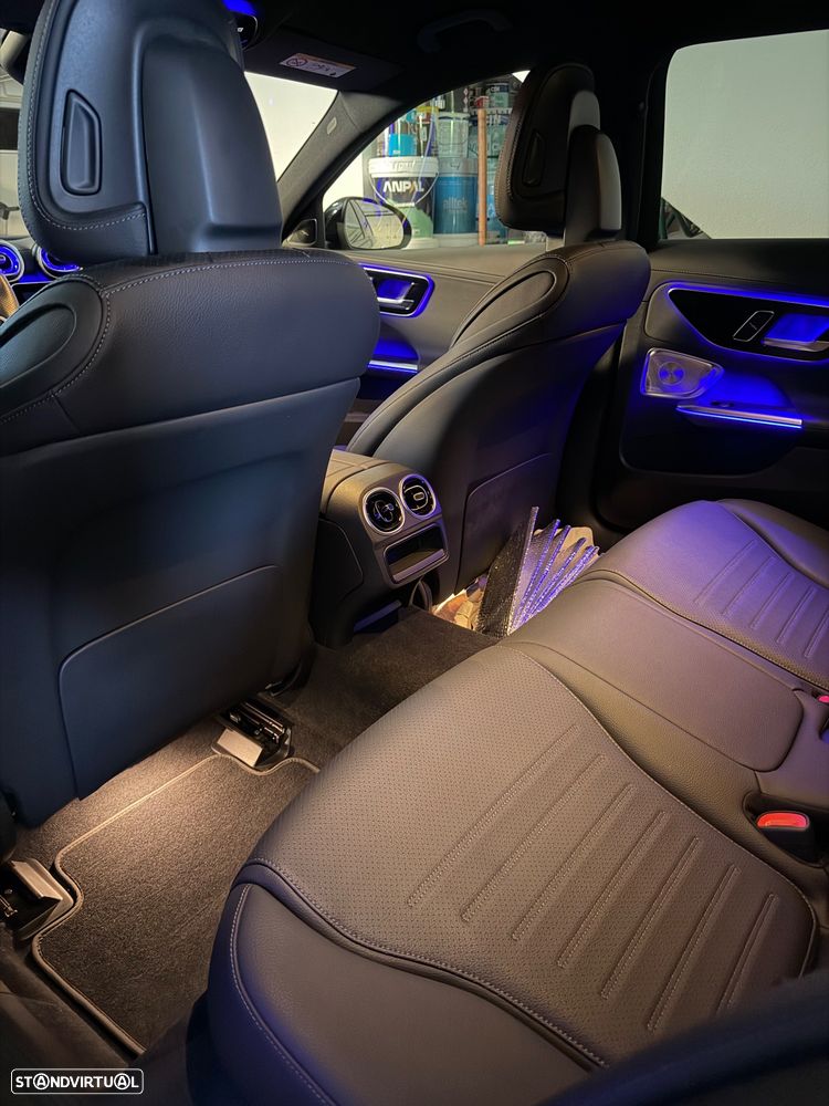 Mercedes-Benz C 300 e T 9G-TRONIC AMG Line - 29