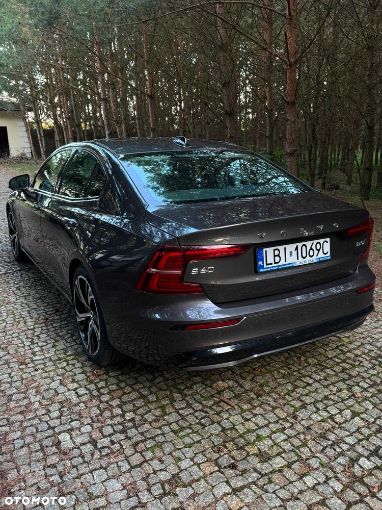 Volvo S60 - 2