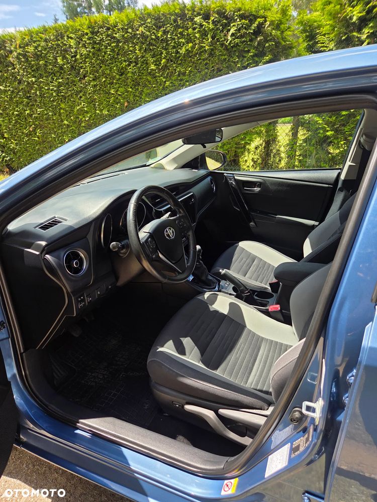 Toyota Auris 1.2 Turbo Executive - 15