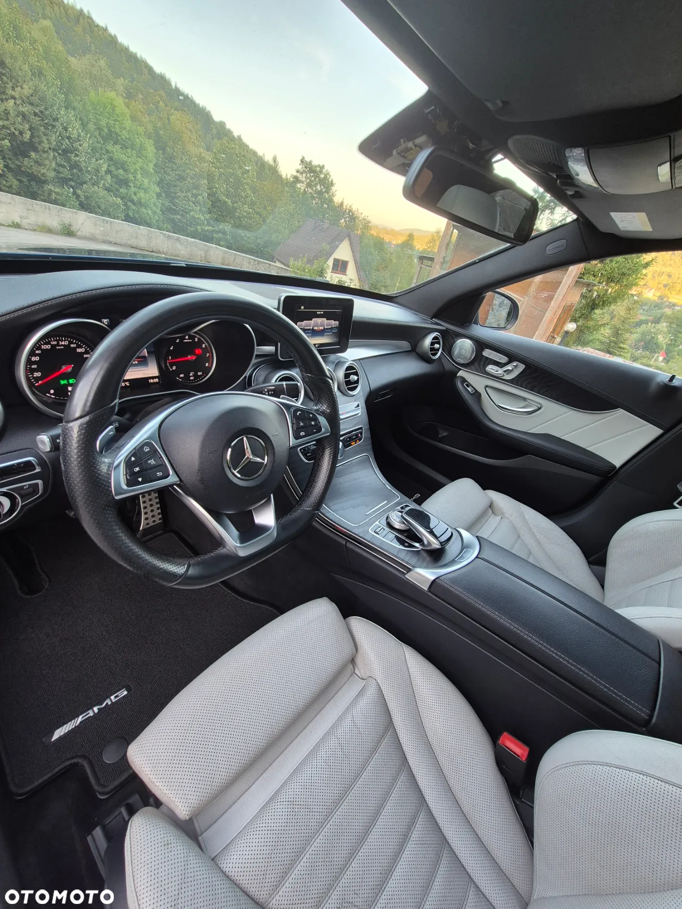 Mercedes-Benz Klasa C 200 4-Matic 7G-TRONIC - 5
