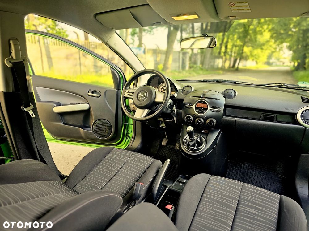 Mazda 2 1.3 Exclusive+ - 12
