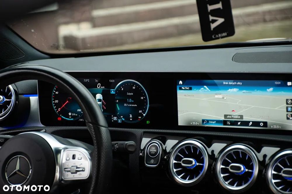 Mercedes-Benz Klasa A 180 d AMG Line 7G-DCT - 31