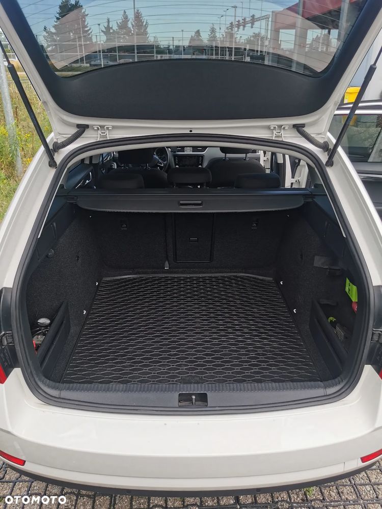 Skoda Octavia 2.0 TDI SCR Style DSG - 31