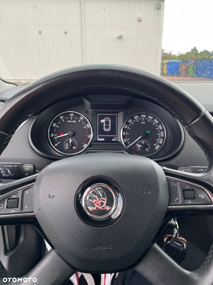 Skoda Octavia 1.8 TSI Elegance DSG - 6