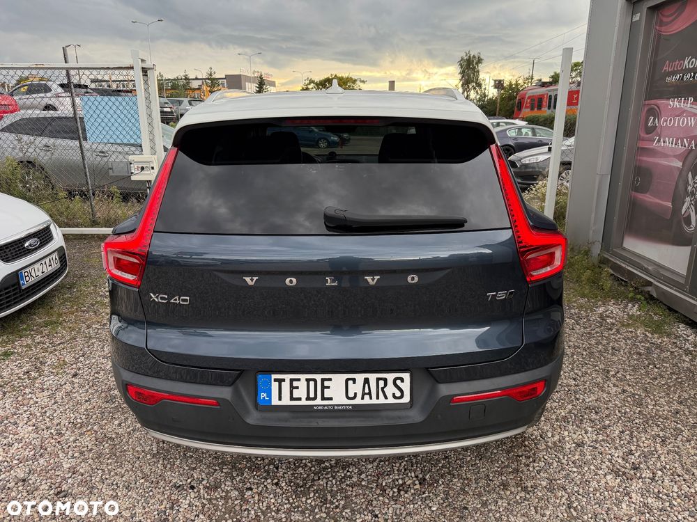 Volvo XC 40 T5 AWD R-Design - 5