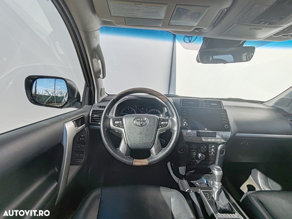 Toyota Land Cruiser 2.8l D-4D 204 CP A/T 7 locuri Luxury AVS - 10