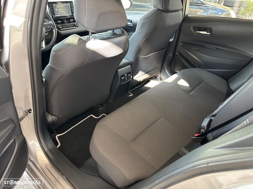 Toyota Corolla SD 1.8 Hybrid Exclusive - 16