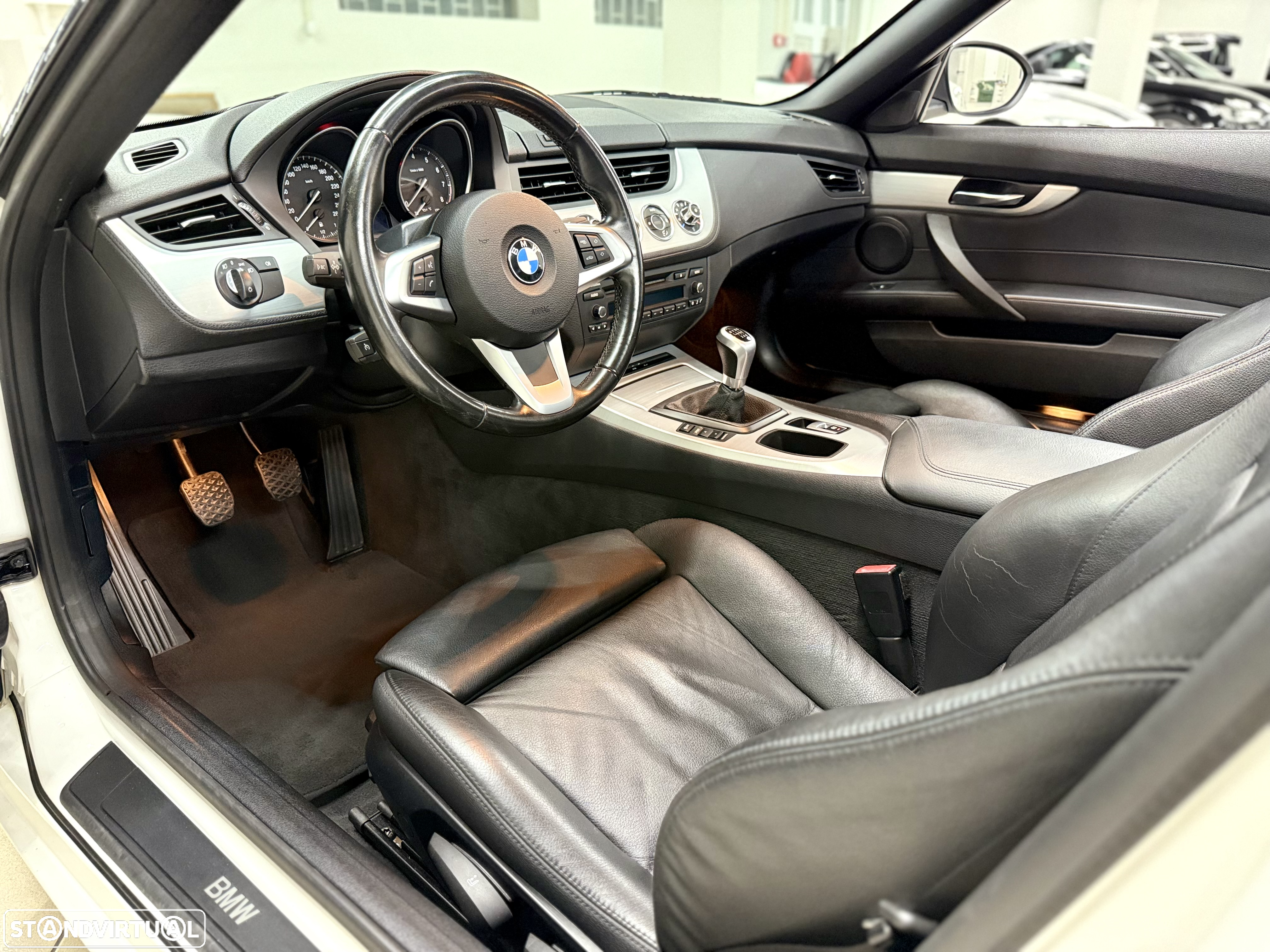 BMW Z4 23 i - 24