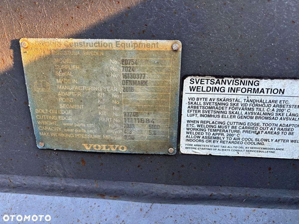 Volvo L150H rok 2016, 26ton, 4,2m3 opony 70%, bdb - 39