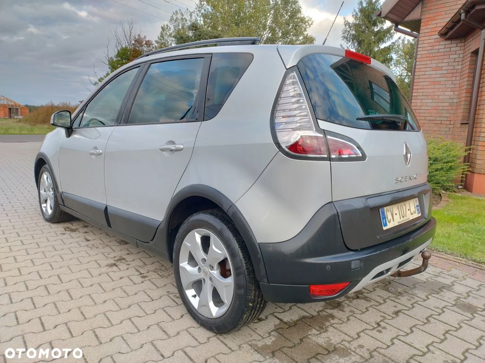 Renault Scenic ENERGY dCi 130 Euro 6 S&S Xmod Bose Edition - 17