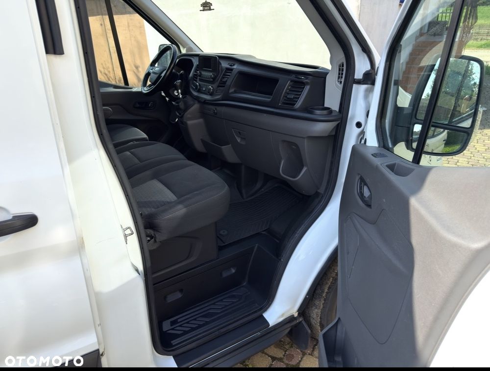 Ford Transit Kombi L3H2 Limited - 10