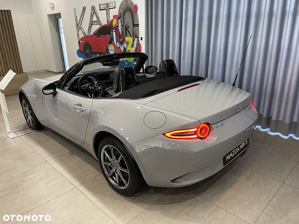 Mazda MX-5 - 4