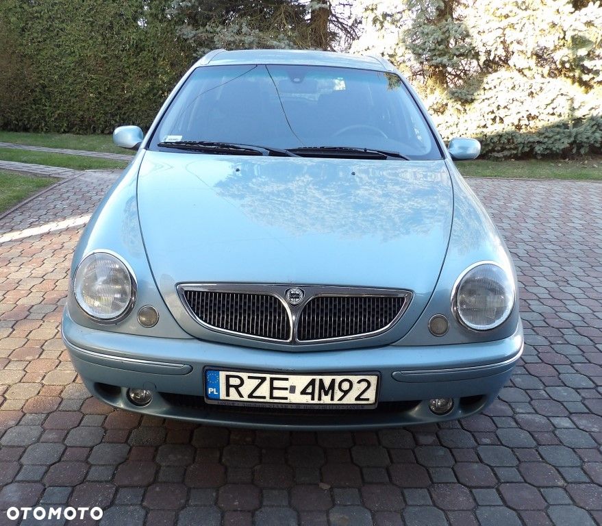 Lancia Lybra 1.9 JTD - 2