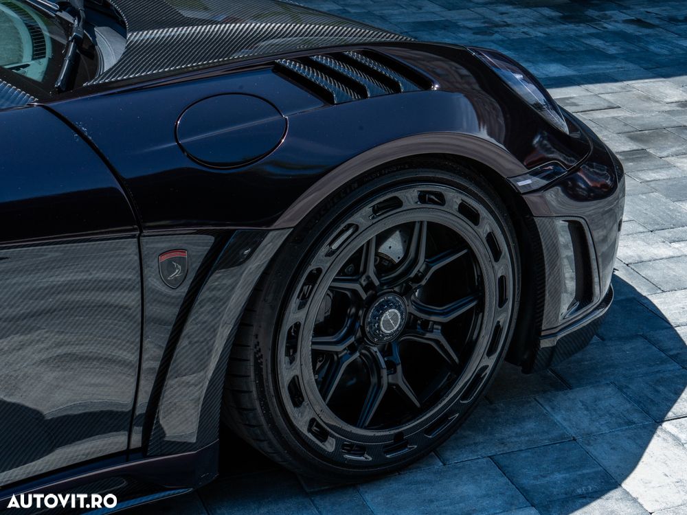 Porsche 911 911Turbo S - 17