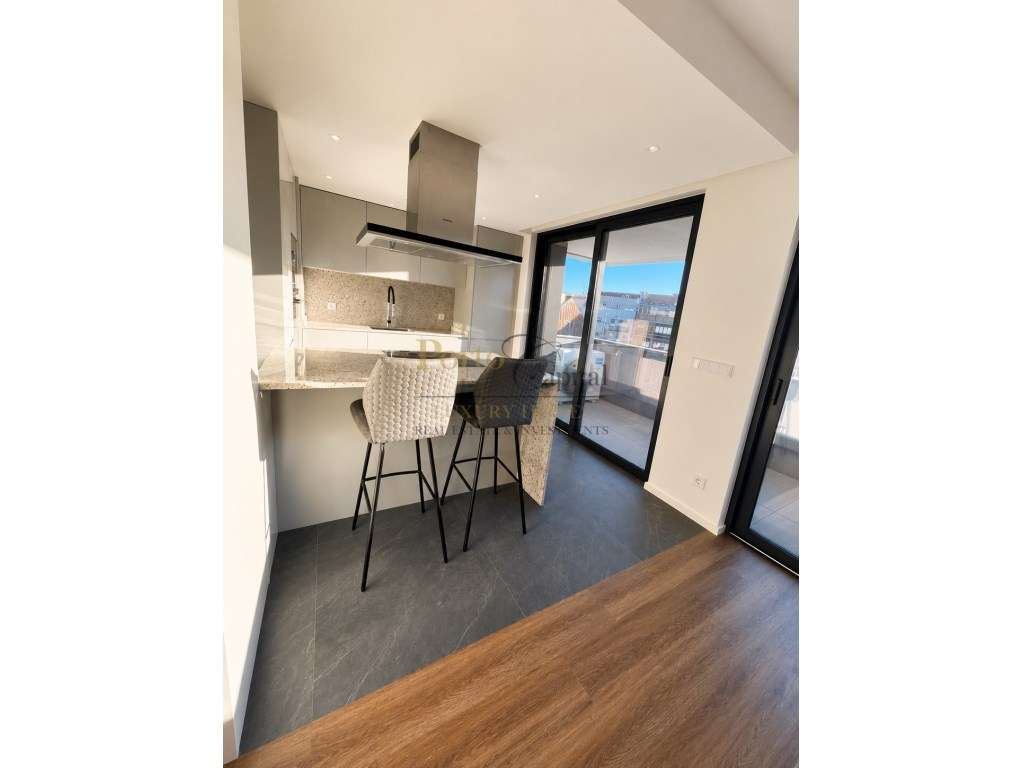 EXCELENTE APARTAMENTO T2, MOBILIADO E EQUIPADO, EM GAIA JUNTO AO METRO - Grande imagem: 5/19