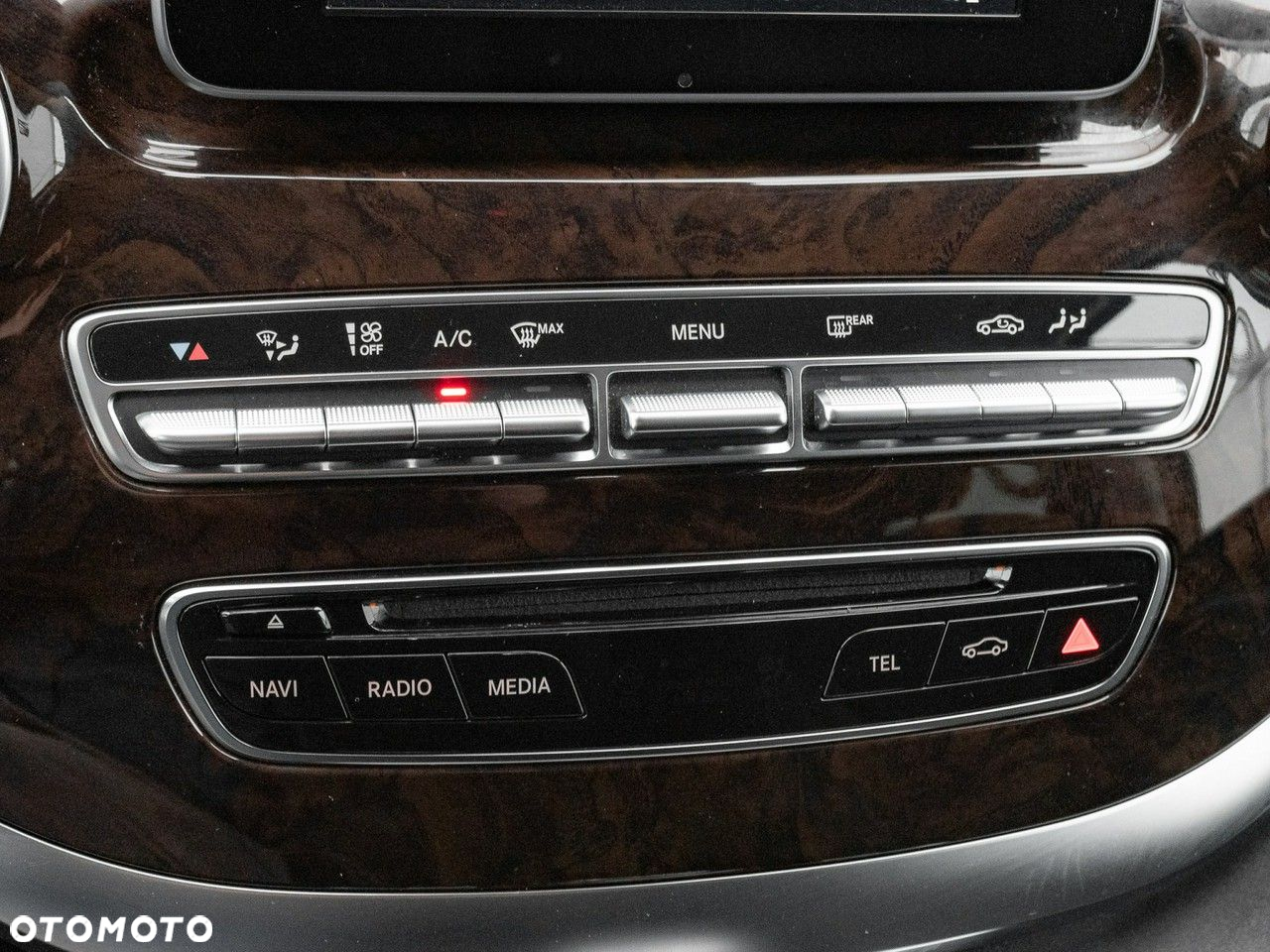 Mercedes-Benz Klasa V 250 (BlueTEC) d 7G-Tronic (d³ugi) - 23