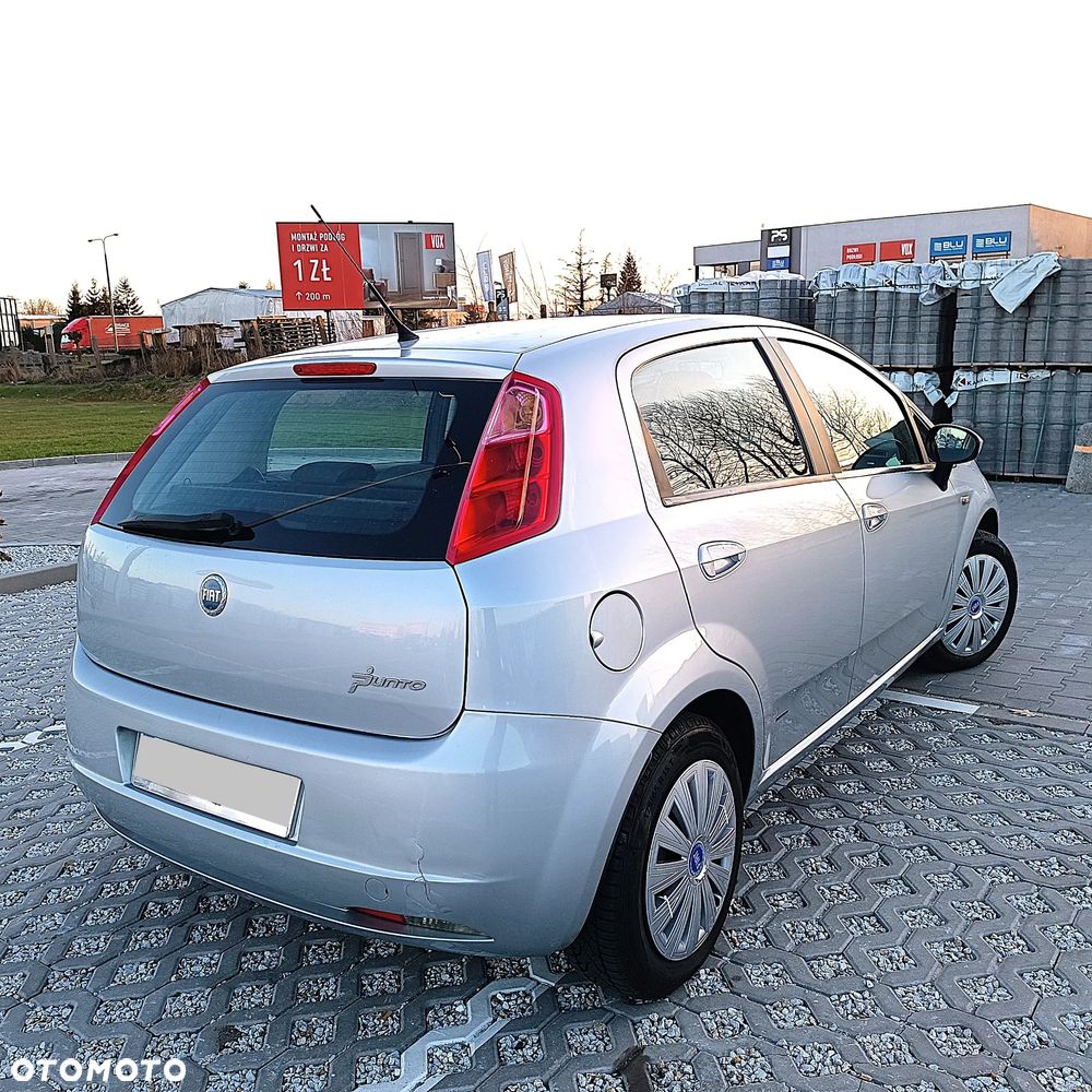 Fiat Grande Punto - 4