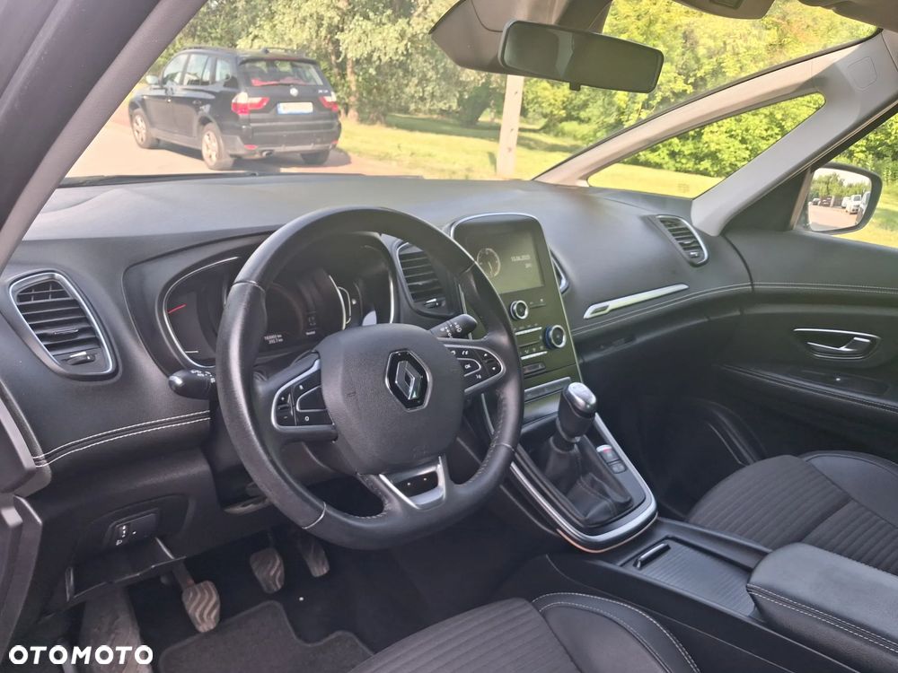 Renault Scenic BLUE dCi 120 BUSINESS EDITION - 6