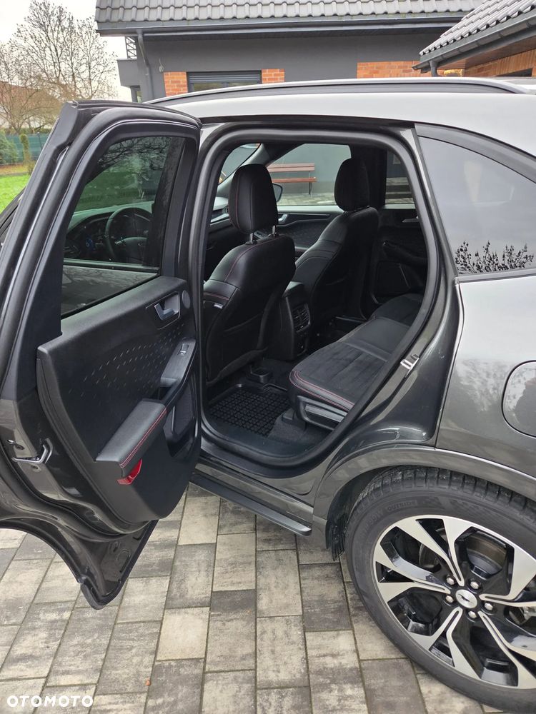 Ford Kuga 2.0 EcoBlue AWD ST-Line - 24