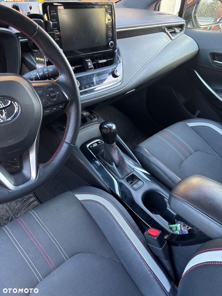 Toyota Corolla 2.0 Hybrid GR Sport - 22