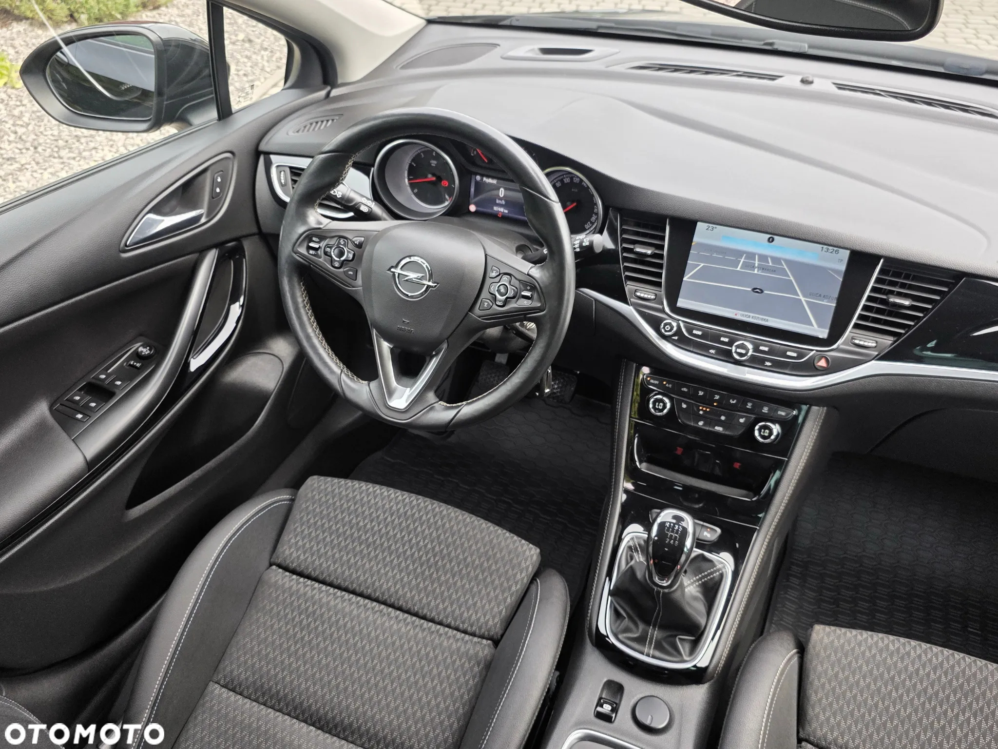 Opel Astra 1.4 Turbo Sports Tourer Innovation - 13