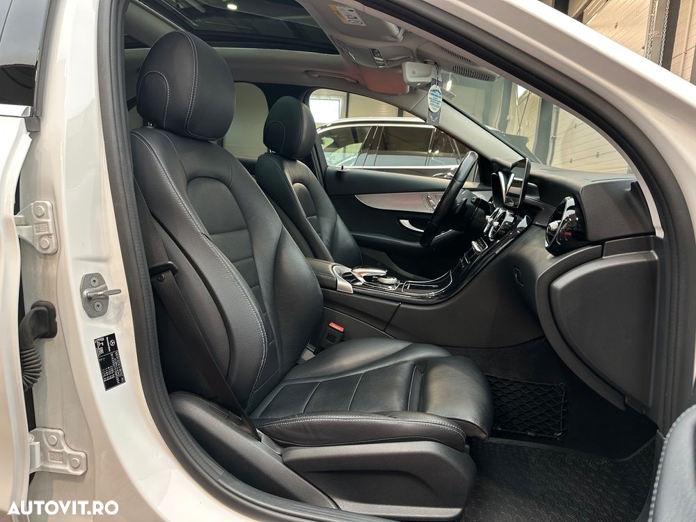 Mercedes-Benz C 300 d 4Matic 9G-TRONIC Avantgarde - 25