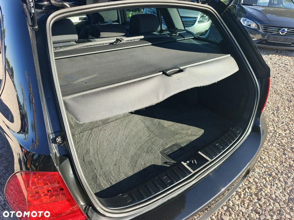BMW Seria 3 - 26