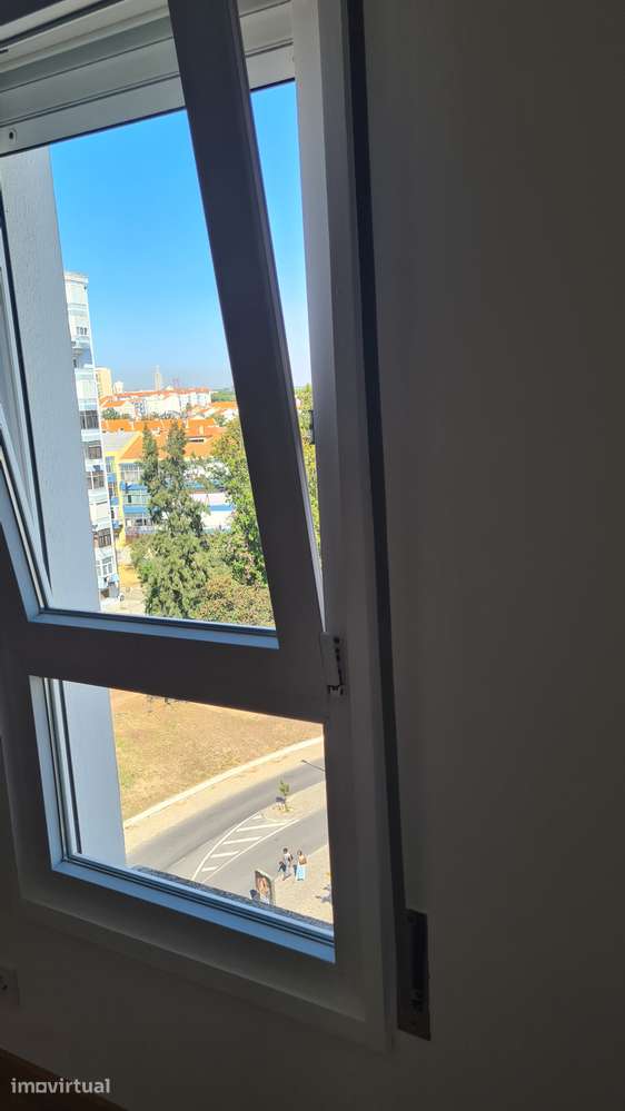 Apartamento T2 na Praceta Bento Moura, 3 - Grande imagem: 5/8