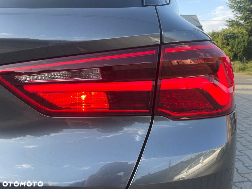 BMW X2 xDrive20i - 24