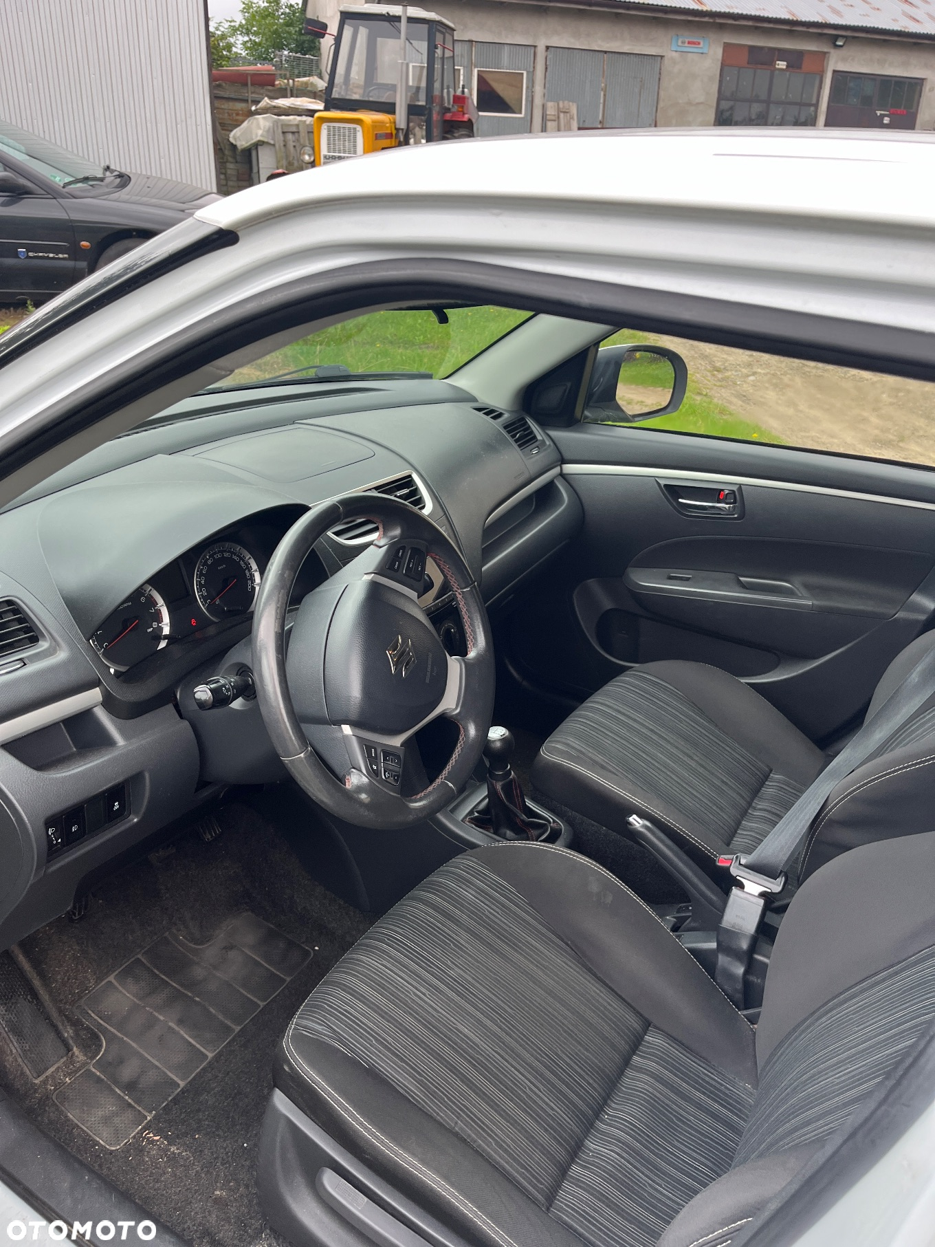 Suzuki Swift - 11