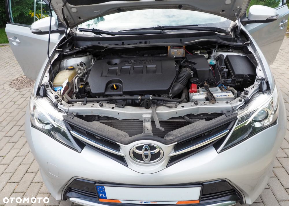 Toyota Auris - 13