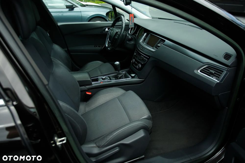 Peugeot 508 HDi FAP 160 Business-Line - 26