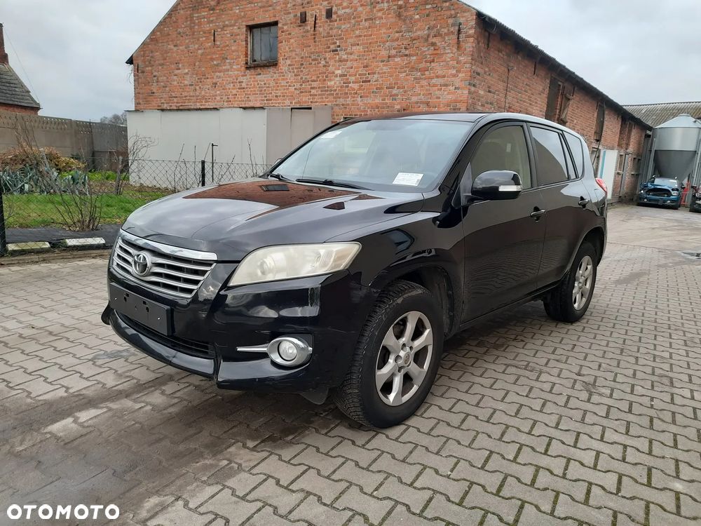 Toyota RAV4 2.2 D-4D 4x2 - 2