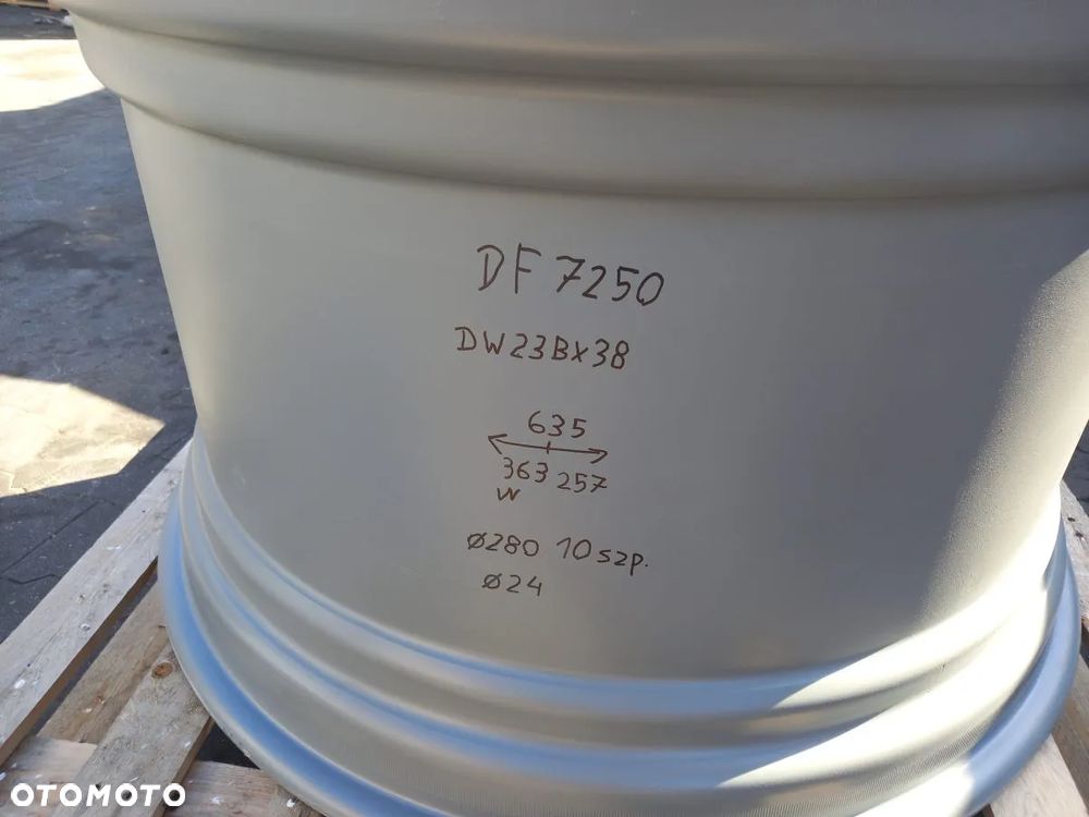 Felgi 23x38 Deutz Fahr Agrotron 7250 TTV - 2