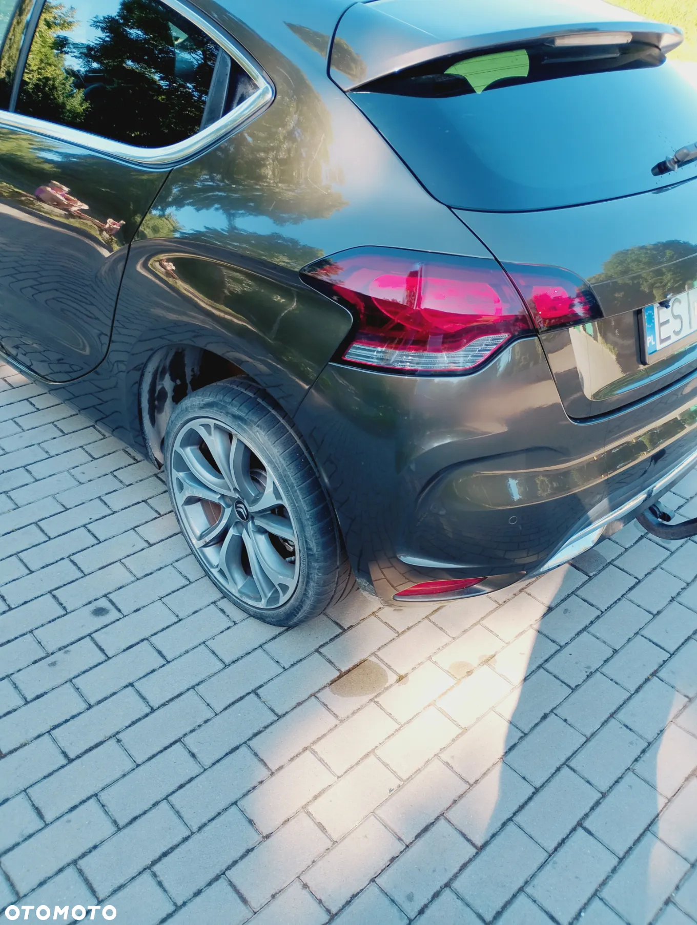 Citroën DS4 1.6 HDi SoChic - 4