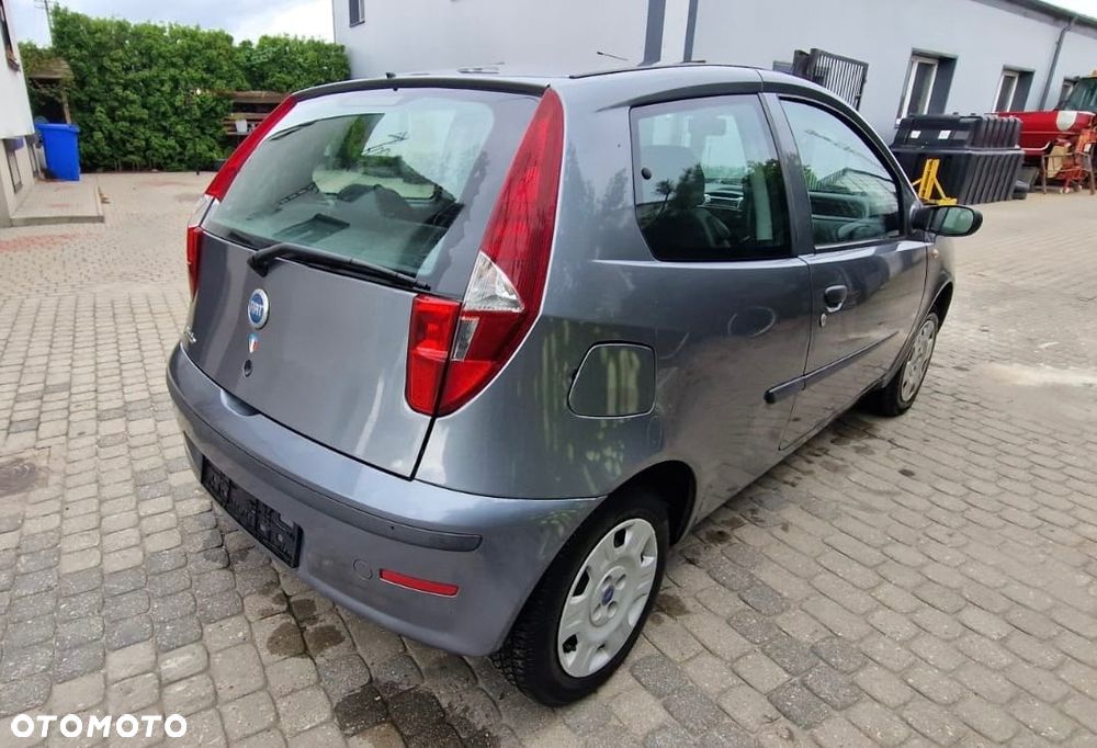 Fiat Punto - 4