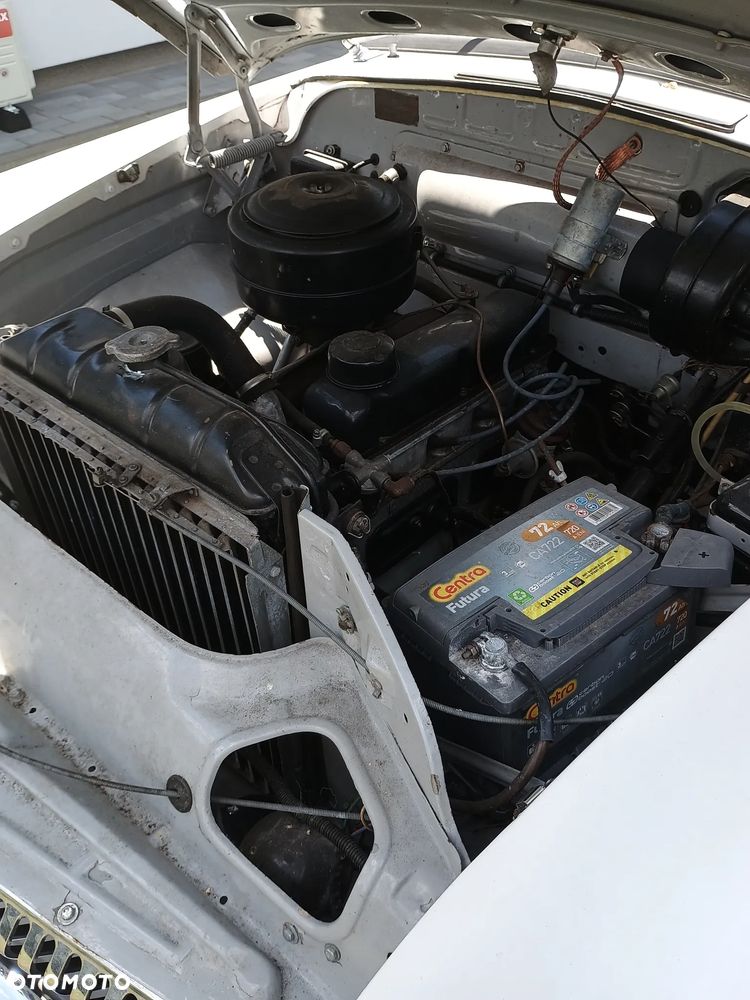 Wołga GAZ-21 - 10