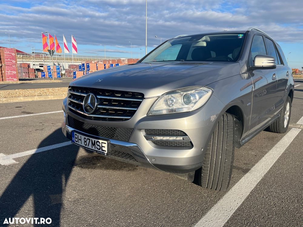 Mercedes-Benz ML 250 BlueTec 4MATIC Aut - 2
