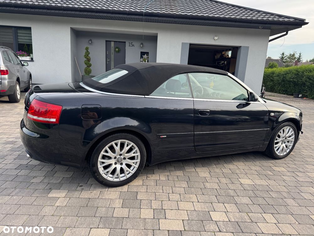 Audi A4 Cabrio 2.0 TDI DPF - 14