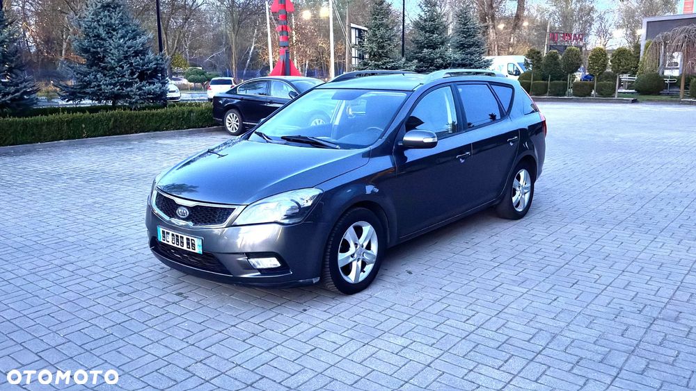 Kia Ceed 1.6 CRDi Business Line - 1