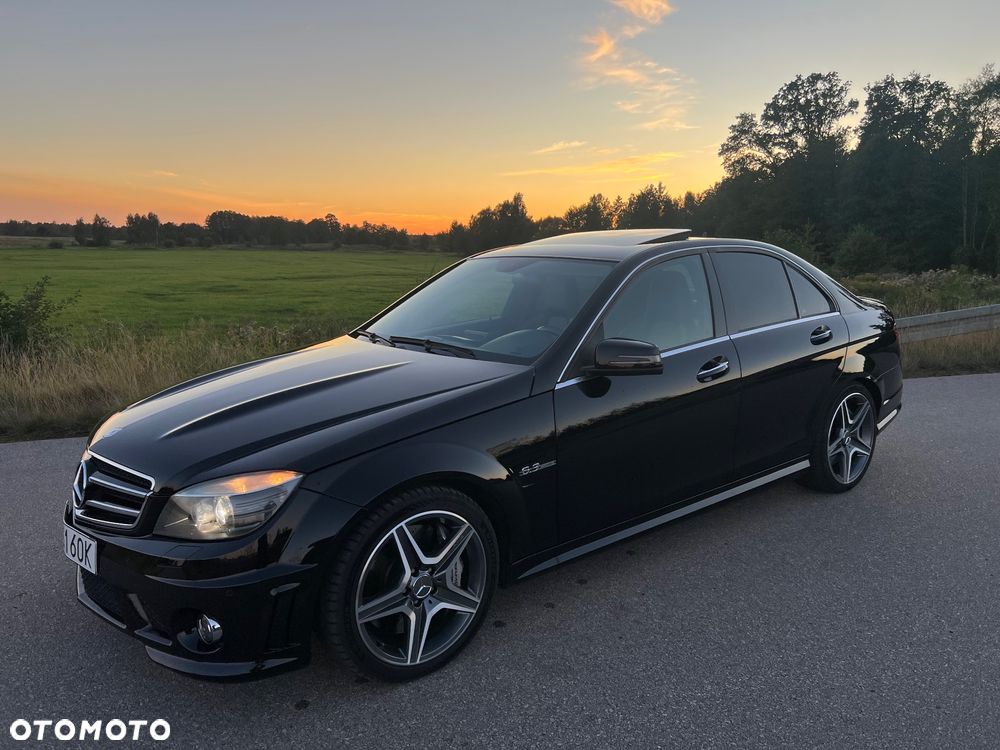 Mercedes-Benz Klasa C 63 AMG T 7G-TRONIC - 13