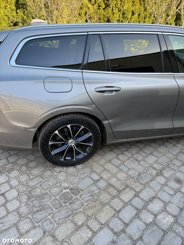 Volvo V60 D4 Drive-E Momentum - 8