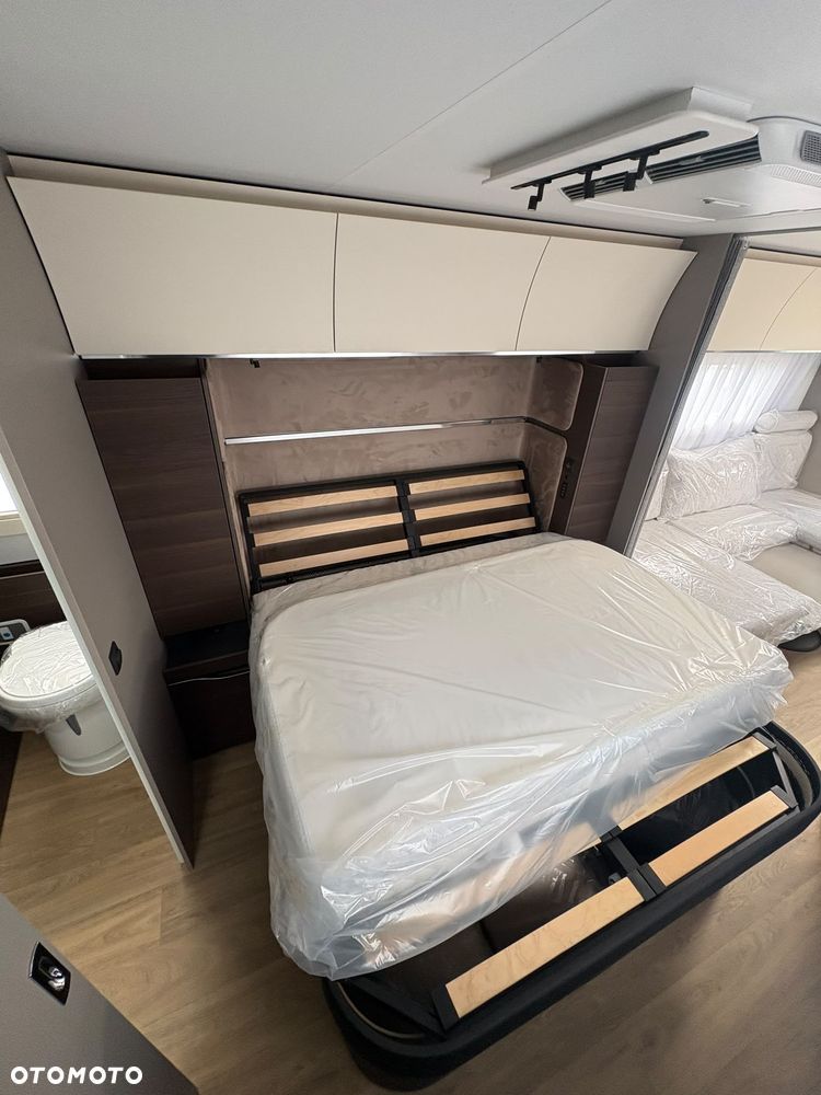 Adria ALPINA 663 HT - 23