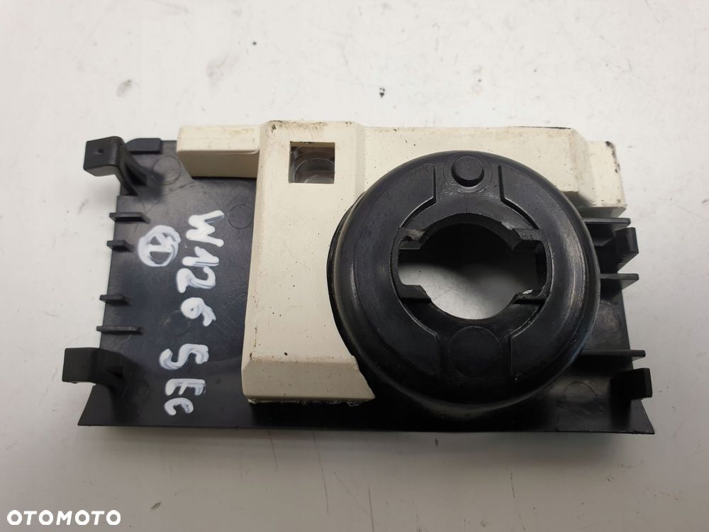 Mercedes W126 SEC RAMKA WŁĄCZNIKA ŚWIATEŁ Panel - 3