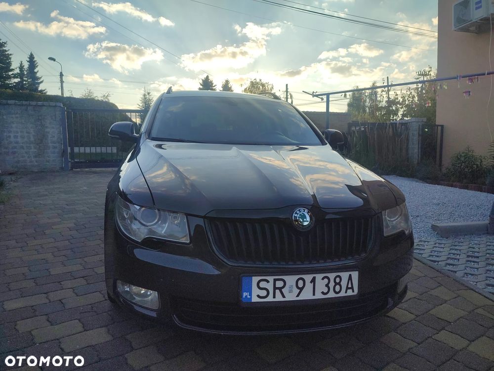 Skoda Superb 2.0 TDI Ambition - 2