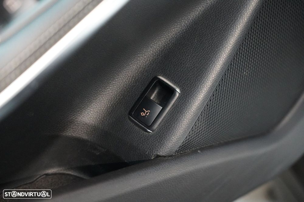 Mercedes-Benz GLA 200 d AMG Line Aut. - 48