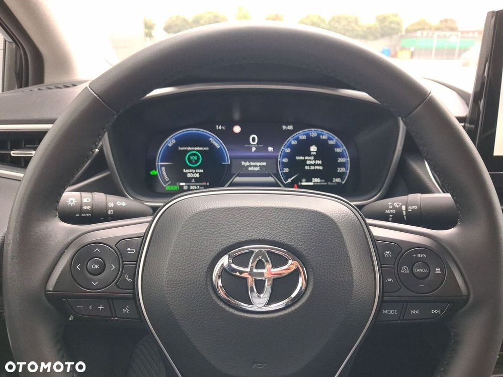 Toyota Corolla 1.8 Hybrid Style - 17