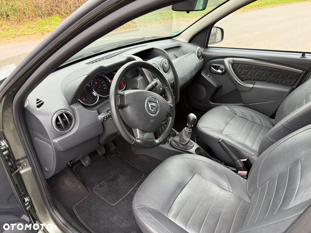 Dacia Duster - 4