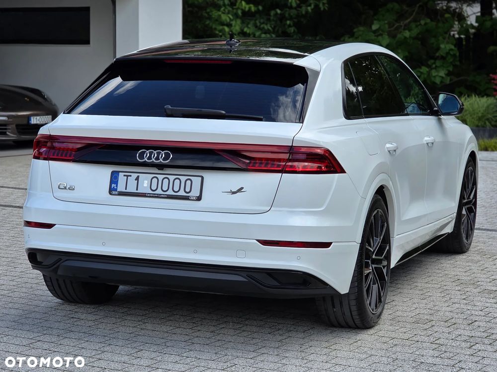 Audi Q8 - 4