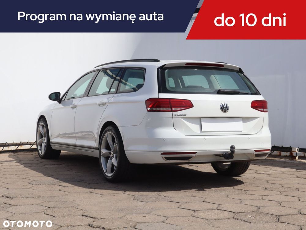 Volkswagen Passat Variant - 6